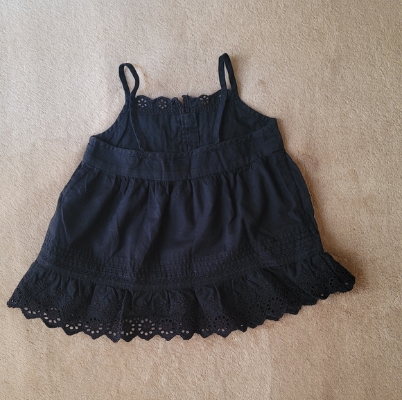 Gap Baby Girl Black Embroidered Flowy Tank Top Size 12-18 - Picture 3 of 4
